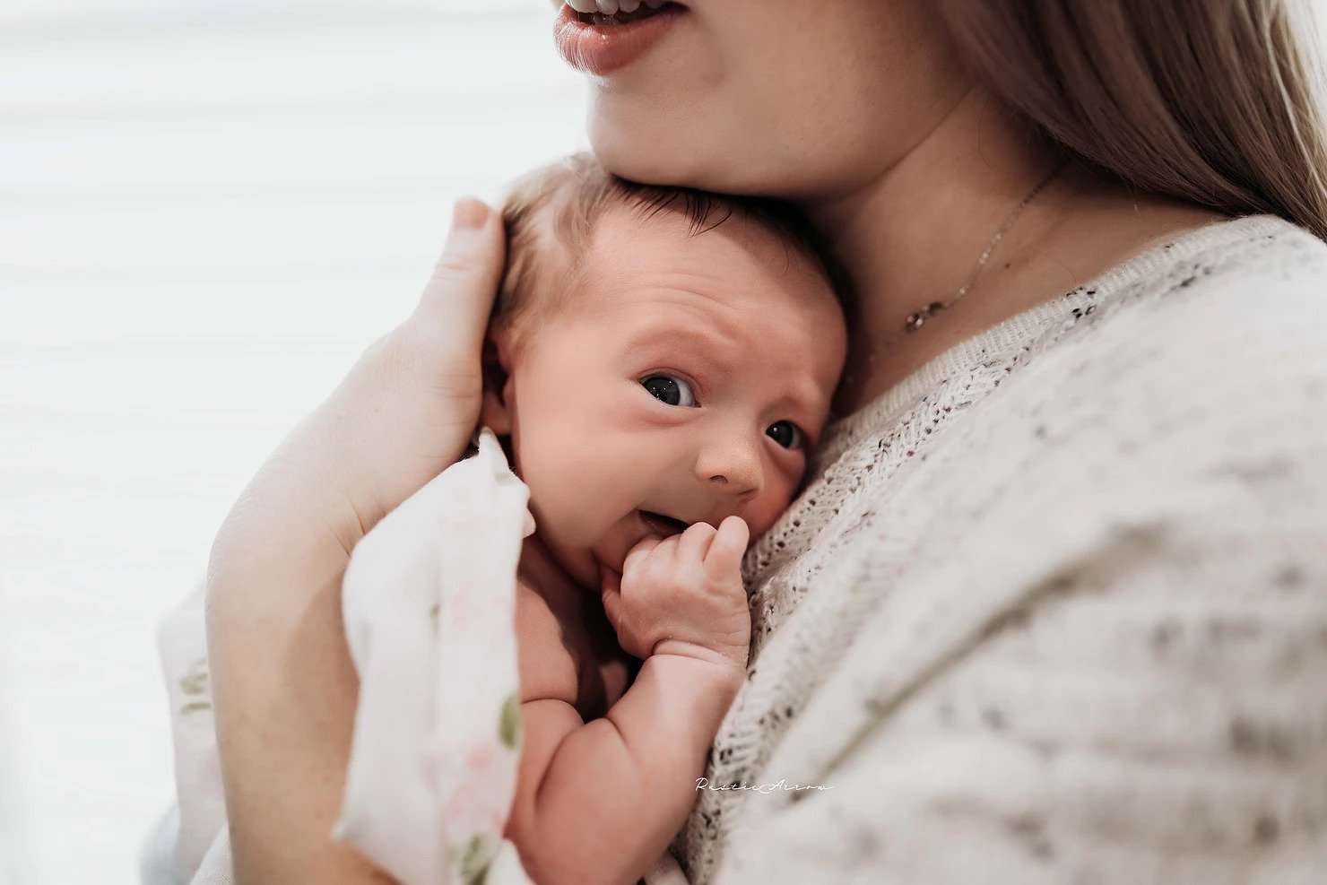 in home newborn photographer, NW Arkansas newborn portraits, baby photographer Bentonville AR, lifestyle newborn photography Rogers AR