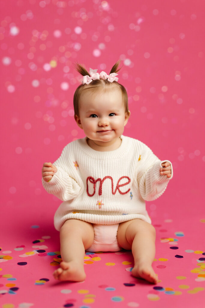 best NW Arkansas cake smash photographer, baby milestone session, baby photographer near me NWA