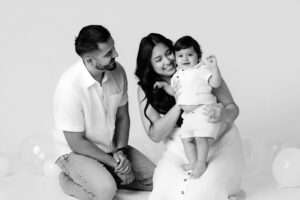 Bentonville cake smash photographer, NWA cake smash photography, baby birthday photoshoot near me