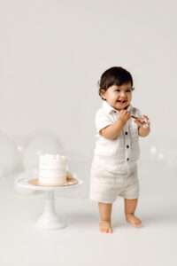 Bentonville cake smash photographer, NWA cake smash photography, baby birthday photoshoot near me