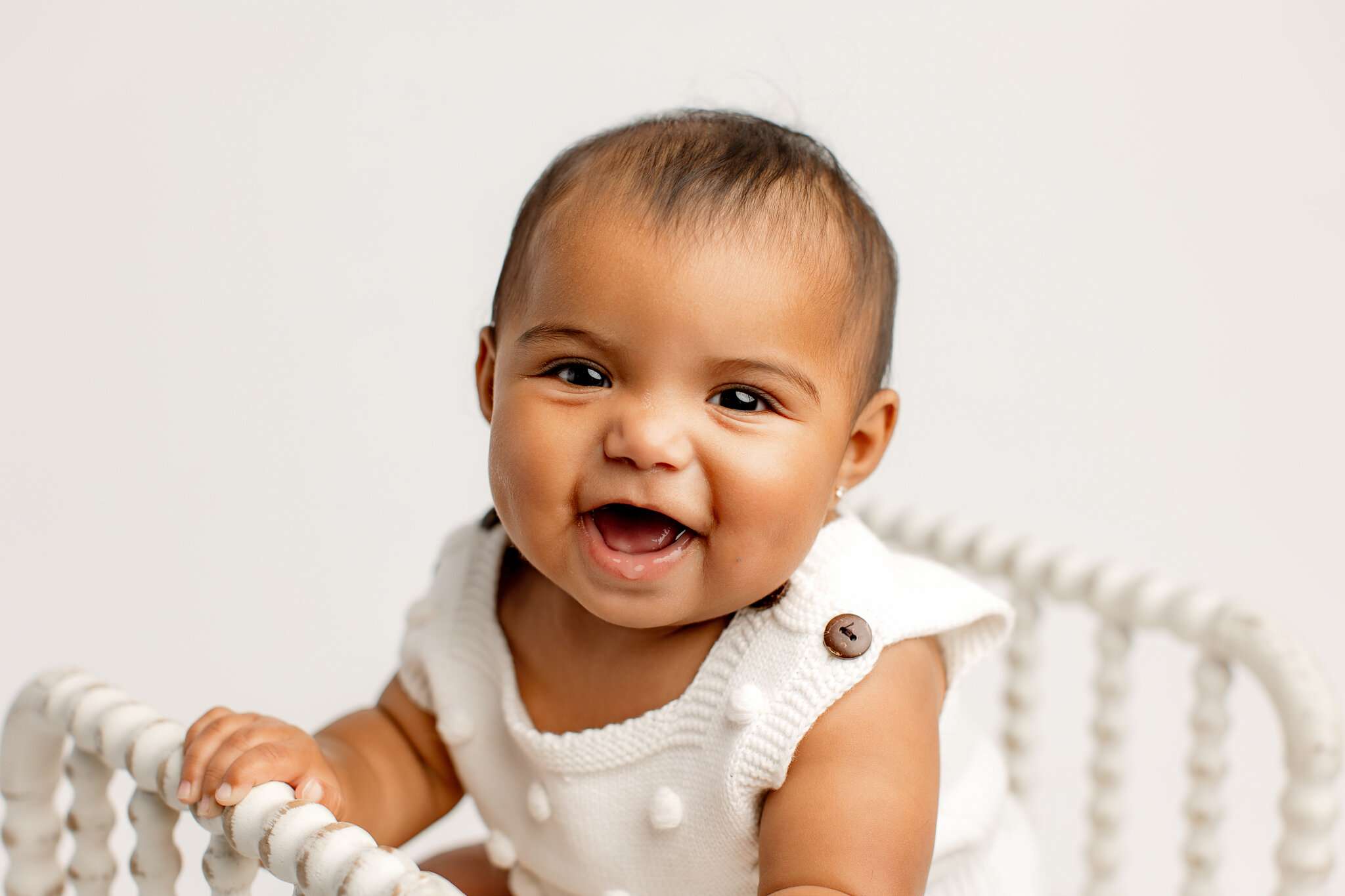 baby photographer Pea Ridge AR, milestone session, NWA baby portrait studio