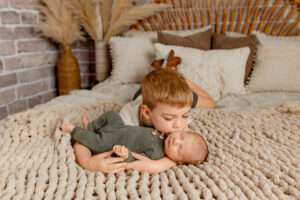 best Bentonville newborn photographer, baby portraits