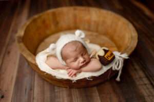 best Bentonville newborn photographer, baby portraits
