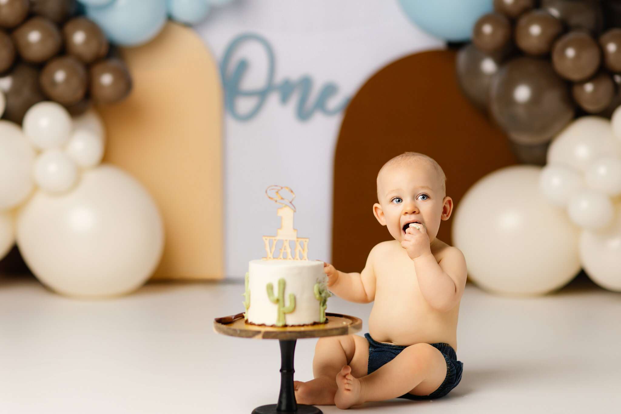 NWA best one year photographer, milestone photo sessions