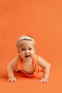 NW Arkansas baby photographer, baby milestone portraits Bentonville AR. Northwest Arkansas family photography