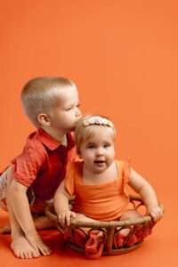 NW Arkansas baby photographer, baby milestone portraits Bentonville AR. Northwest Arkansas family photography