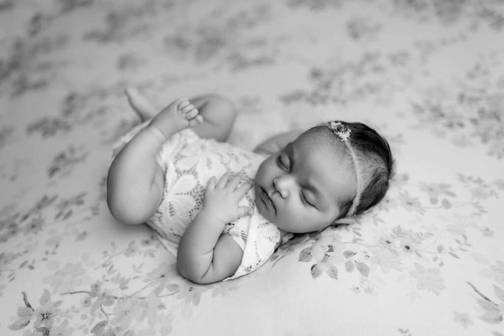 infant session near me, get newborn pictures taken Rogers AR, baby portrait studio NWA