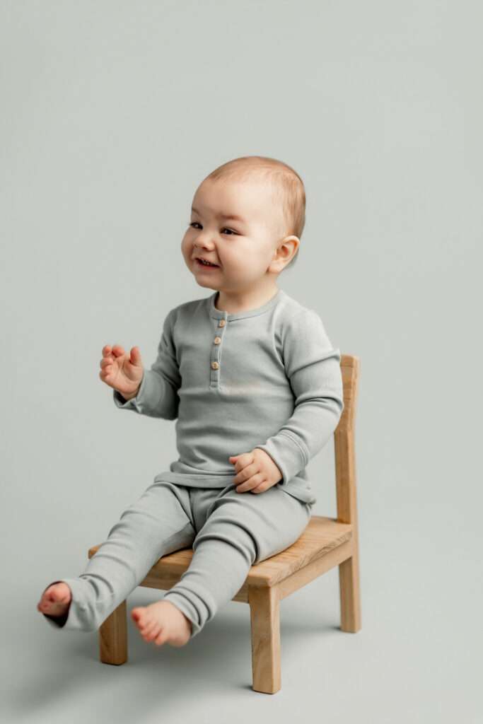 Bentonville AR cake smash photographer, NWA baby milestone session, first birthday photoshoot Fayetteville AR