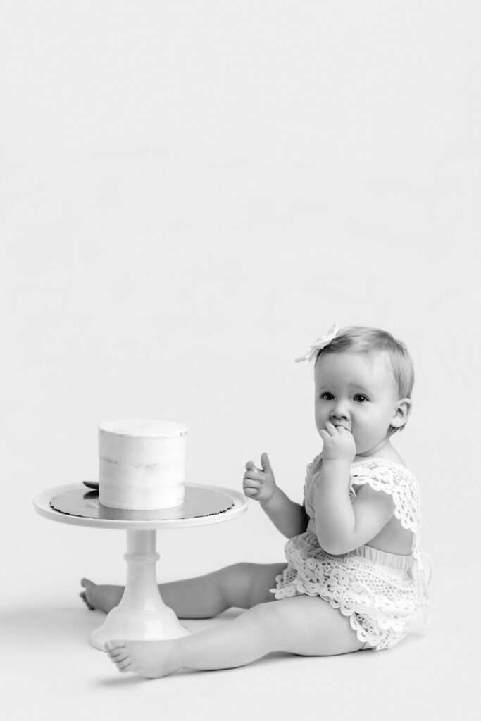 One-Year Milestone Session, best baby photographer Cave Springs, professional cake smash photos