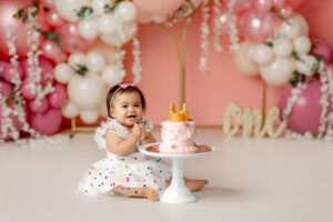 one year milestone session, NWA cake smash photographer, best baby photographer Cave Springs