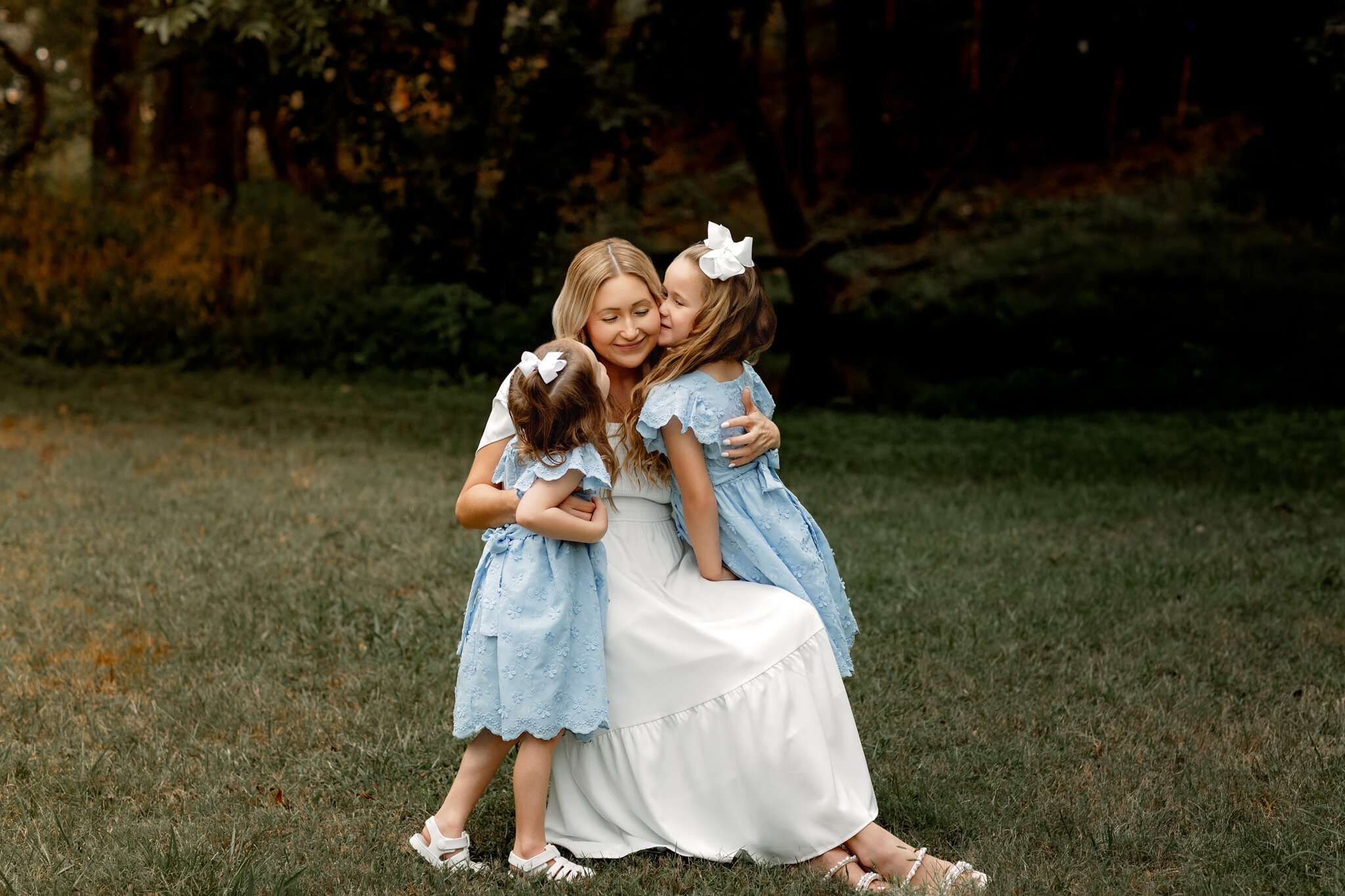 family photographs, Fayetteville AR family portraits, family photographer near me Cave Springs