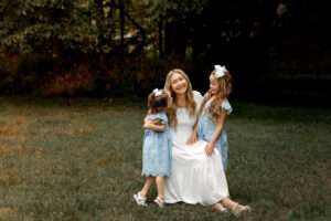 Fayetteville AR family portraits, family photographer near me Cave Springs