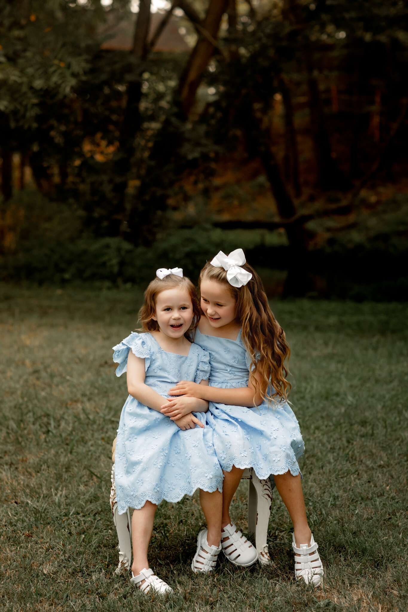 Fayetteville AR family portraits, family photographer near me Cave Springs