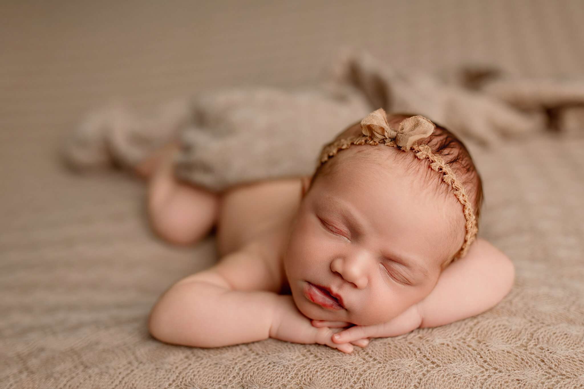 Studio Newborn Session, best newborn photographer Bentonville, NWA baby portraits, baby photography packages