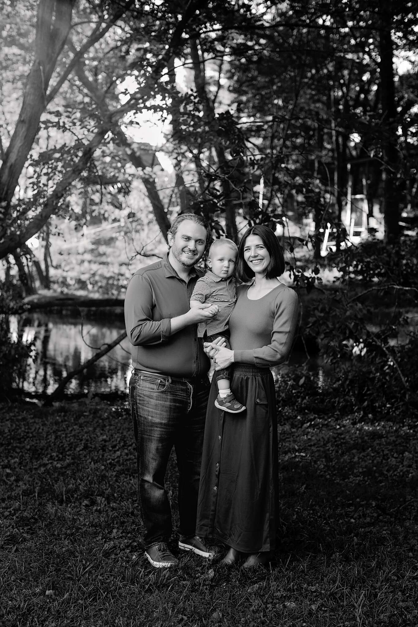 fall family session. NWA family photographer Cave Springs family photography, family portraits Northwest Arkansas