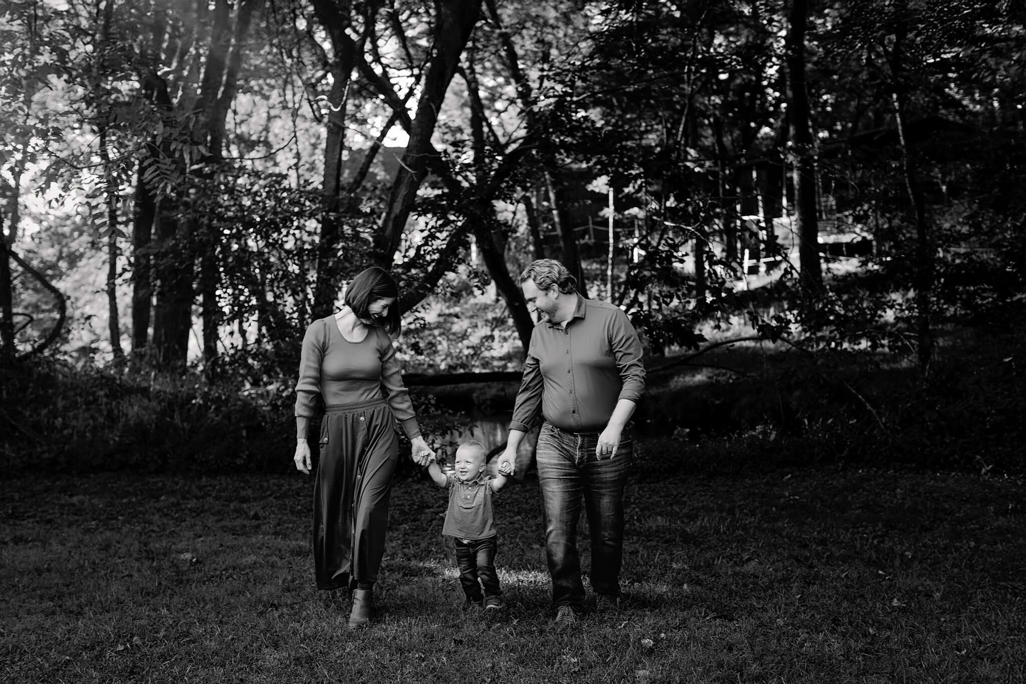 NWA family photographer Cave Springs family photography, family portraits Northwest Arkansas