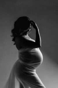 nwa maternity portraits, maternity photoshoot Cave Springs, NWA best maternity photography