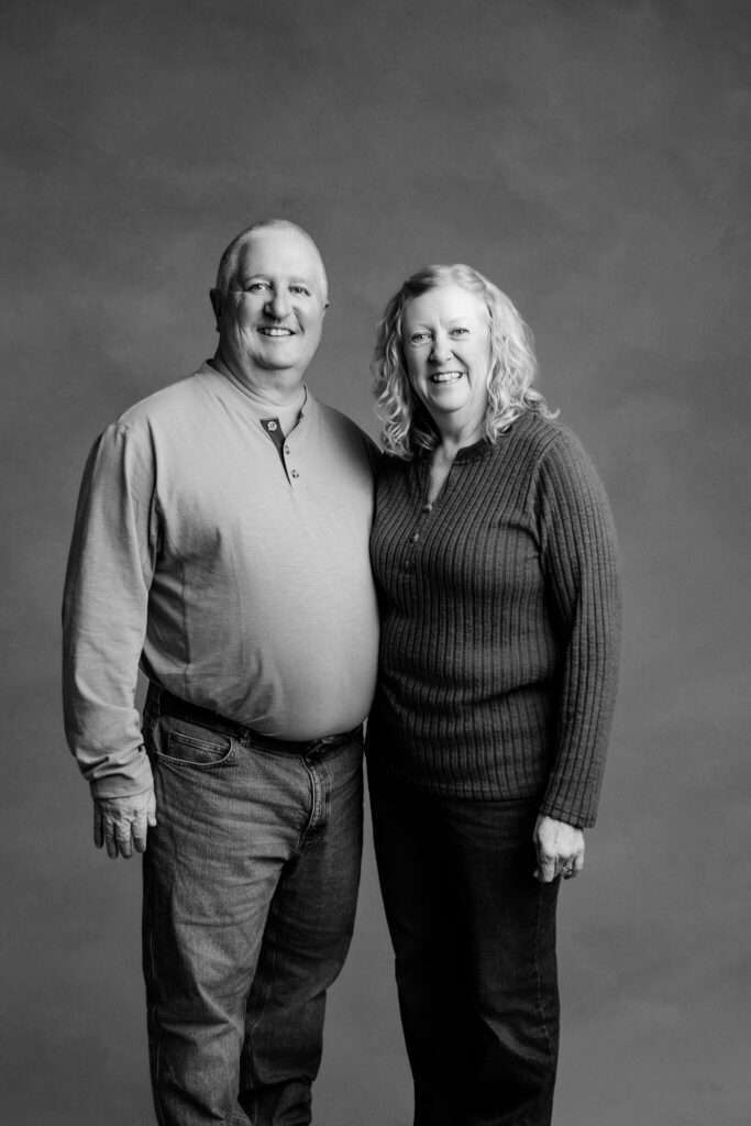 NWA studio family portrait session, family pictures near me Cave Springs, family photographer NW Arkansas