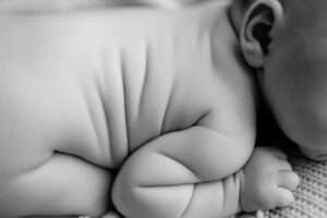 Cave Springs baby photography, newborn portraits