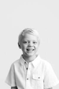 heirloom + personality portraits, nwa children's photographer, heirloom photos near me, family portraits Cave Springs AR