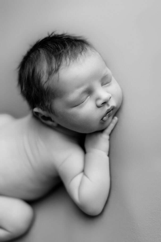 micro newborn session, newborn photography session, NWA studio newborn photographer