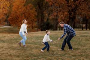 Springdale AR family photographer, nwa fall family photoshoot, Cave Springs family photography, outdoor family portraits