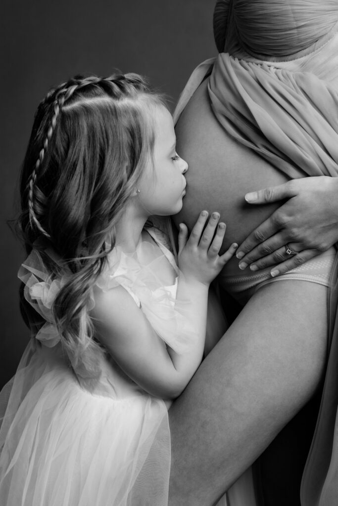 NW Arkansas Maternity Session, maternity photography near me, maternity portrait session, Cave Springs AR maternity photographer, professional maternity photos